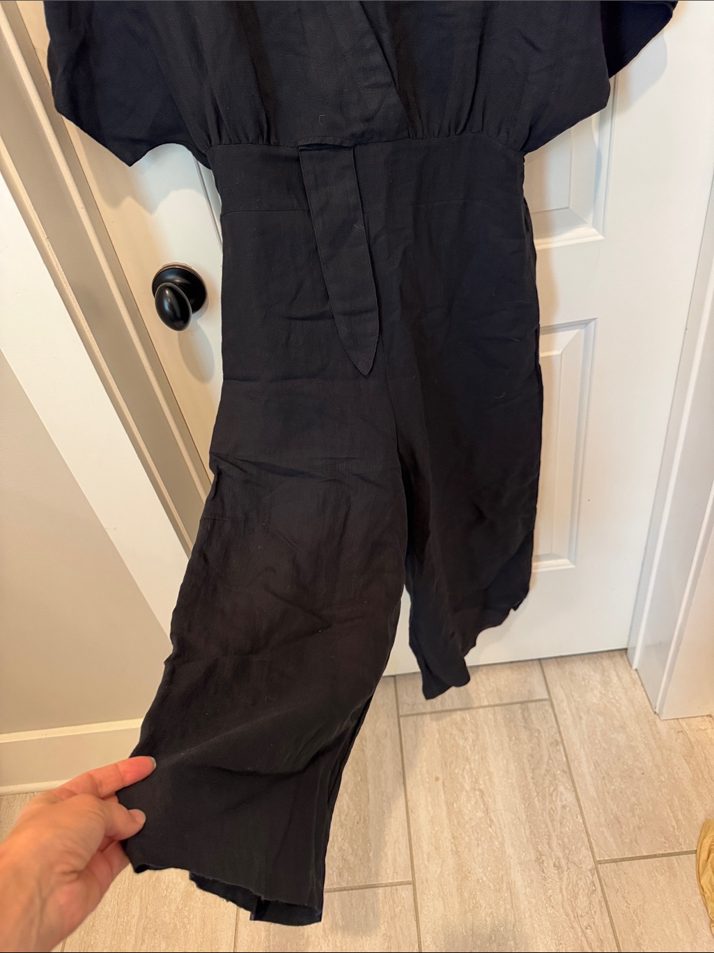 Modern Citizen Black Jumpsuit With V-Neck Elastic Fall Work Wear Staple Classy — image 3 of 6